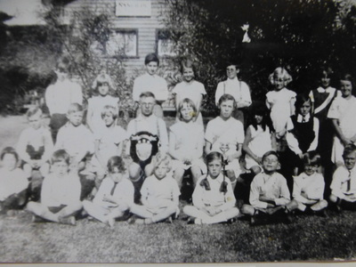 1934 Nangiloc School kids